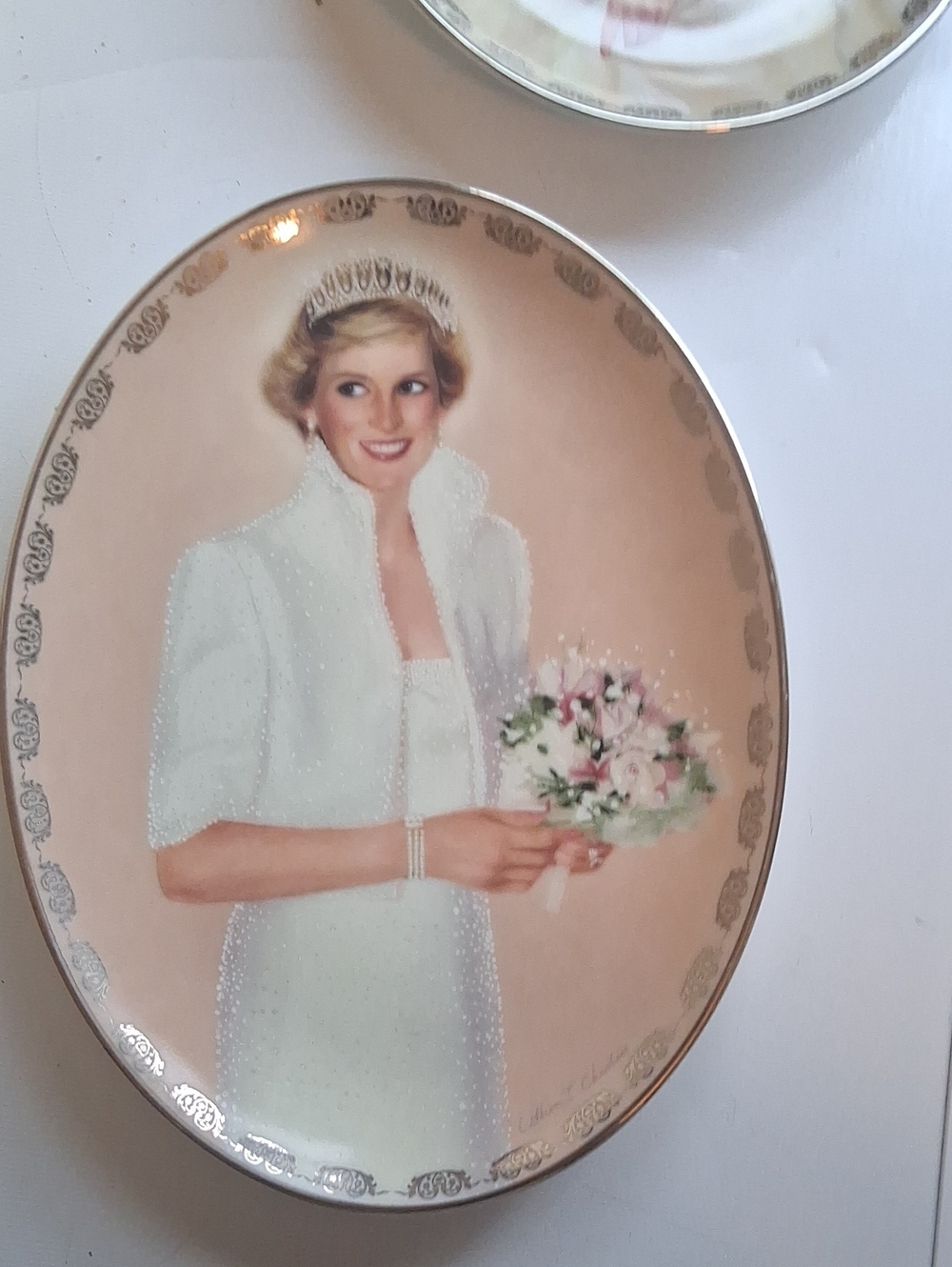 The Bradford Exchange Decorative Portrait Plate in Cream and Pink with Gold Trim